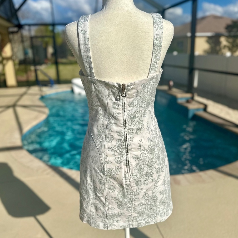 House Of Harlow, 1960 Green and White Floral Mini Dress, Size 8 - Picture 3 of 11